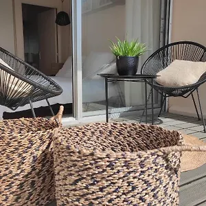 Le 3 Avec Jardin Prive 100m De La Appartement
